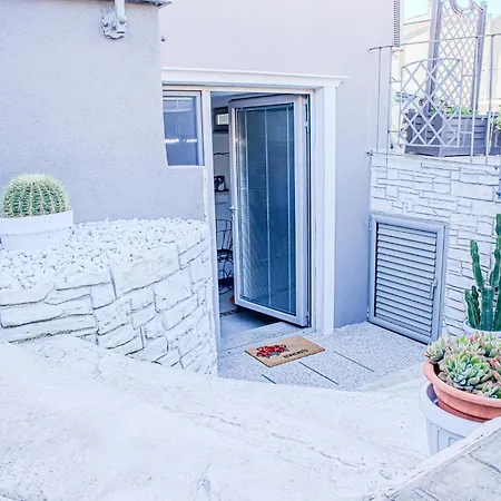 Διαμέρισμα Zefiro House 3km Dal Mare *